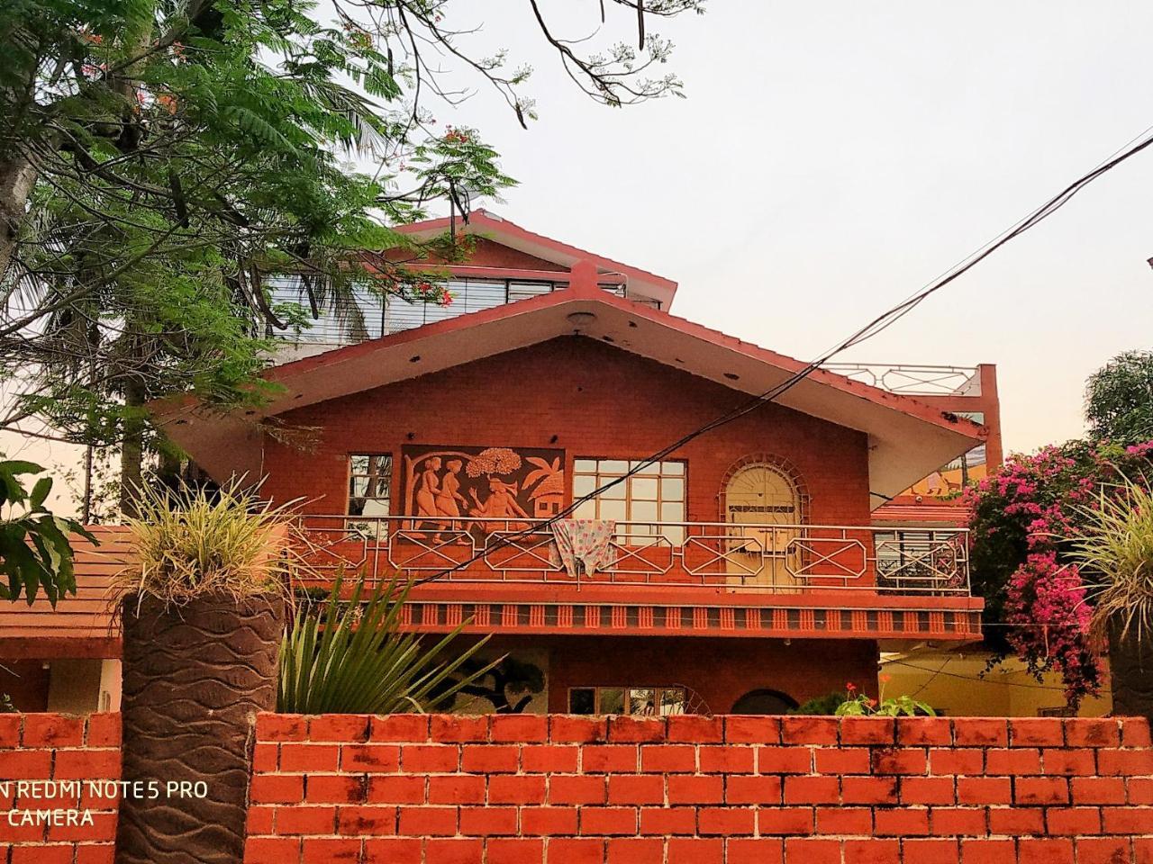 Swapnonir Hotel Shanti Niketan Exterior photo