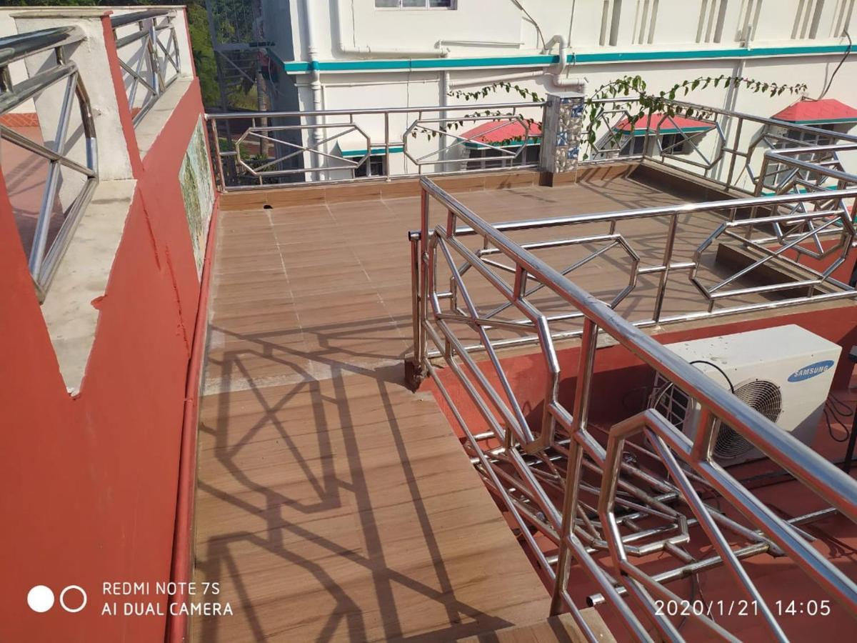 Swapnonir Hotel Shanti Niketan Exterior photo