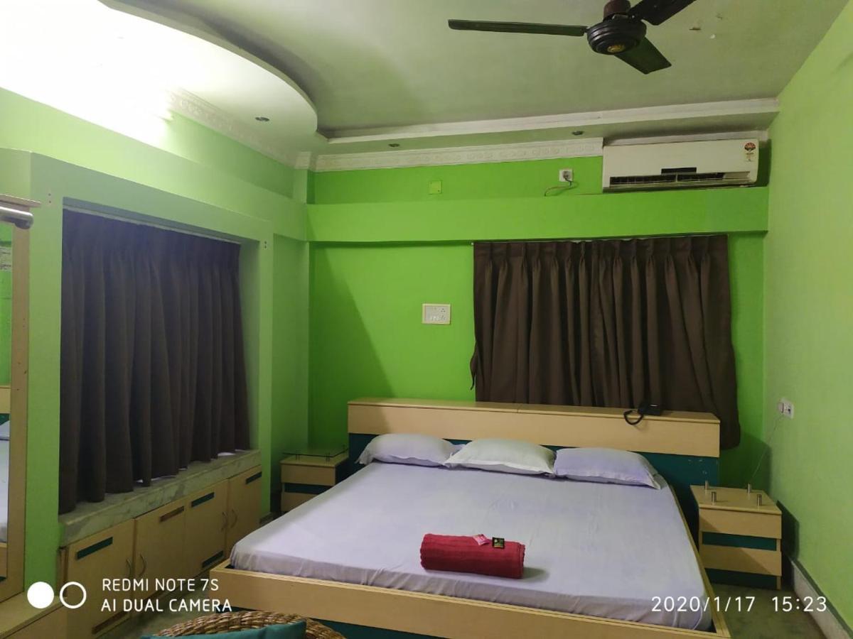 Swapnonir Hotel Shanti Niketan Exterior photo