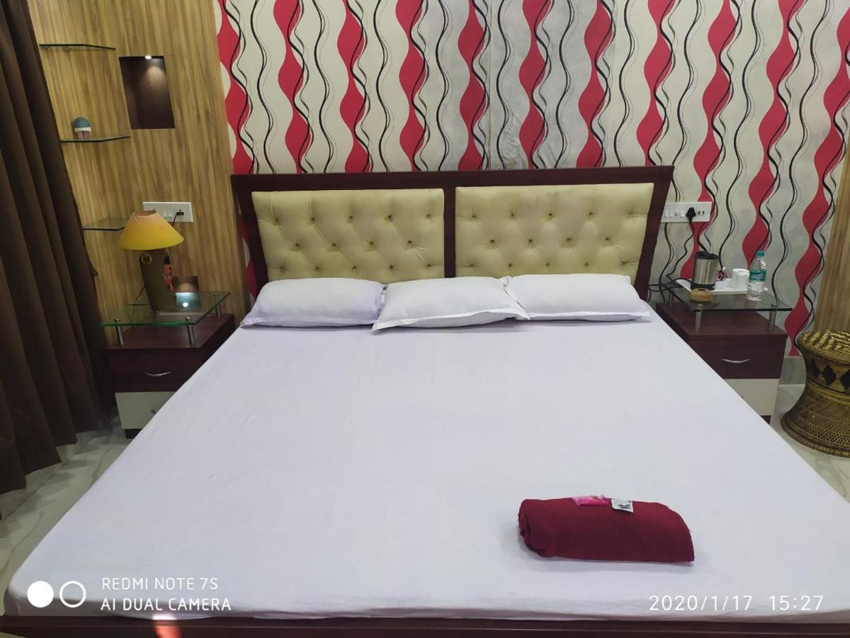 Swapnonir Hotel Shanti Niketan Exterior photo