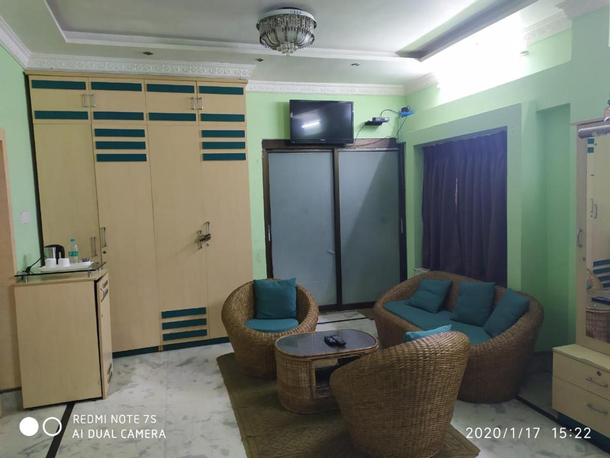 Swapnonir Hotel Shanti Niketan Exterior photo